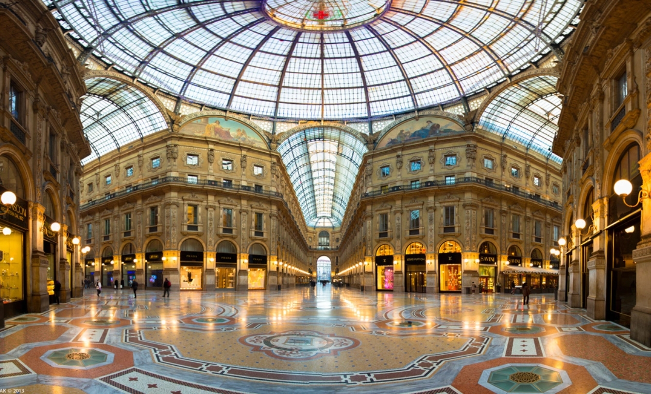 Parada-9-GALLERIA VITTORIO EMANUELE II@2x